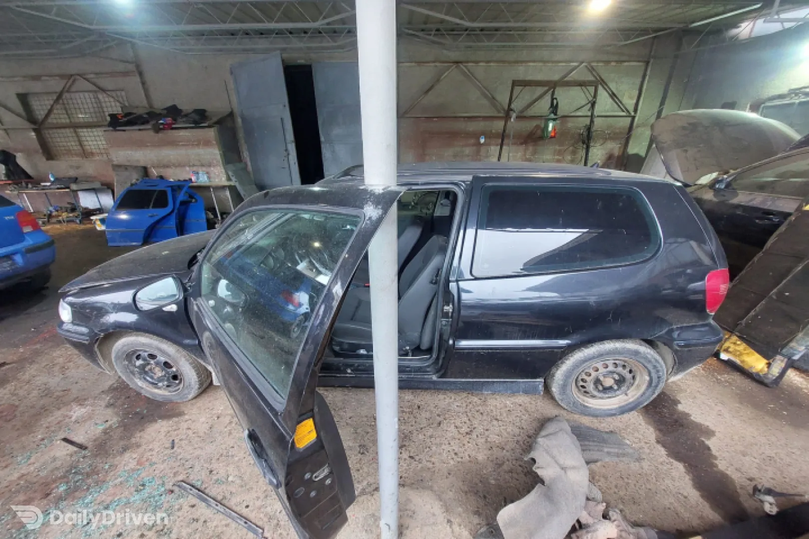 Vas lichid parbriz Volkswagen VW Polo 3 6N [1994 - 2001] Hatchback 3-usi