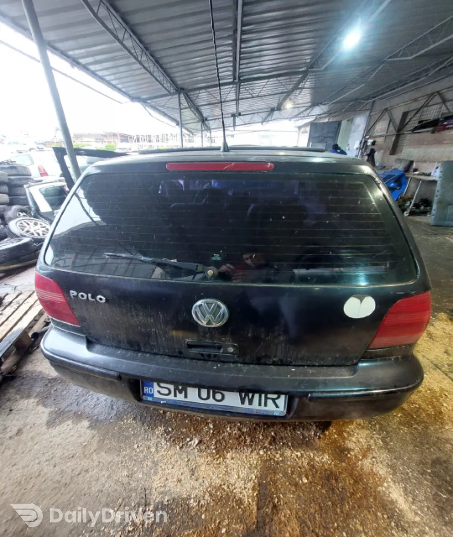 Lampa / Tripla stop dreapta pe aripa Volkswagen VW Polo 3 6N [1994 - 2001] Hatchback 3-usi