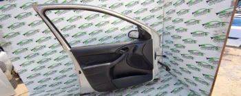 Usa / Portiera fata stanga /642 Ford Focus  [1998 - 2004] Hatchback 5-usi 1.6 MT (101 hp)