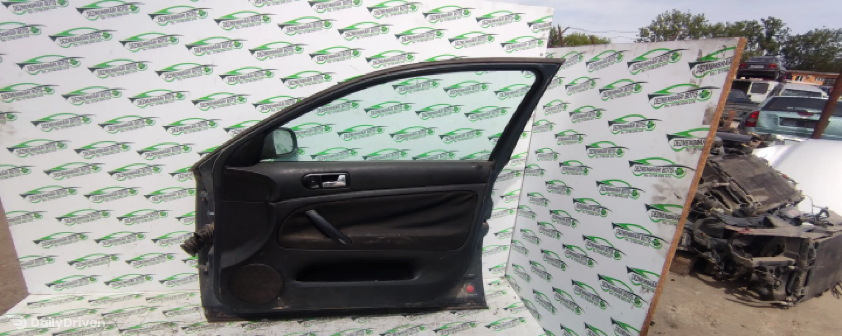 Usa / Portiera fata dreapta /657 Volkswagen VW Passat B5 [1996 - 2000] wagon 1.9 TDI AT (115 hp)