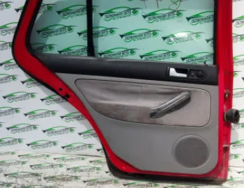 Usa / Portiera spate stanga /647 Volkswagen VW Golf 4 [1997 - 2006] Hatchback 5-usi 1.4 MT (75 hp)