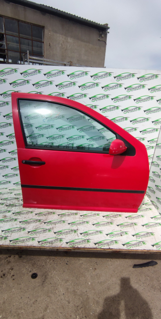 Usa / Portiera fata dreapta /647 Volkswagen VW Golf 4 [1997 - 2006] Hatchback 5-usi 1.4 MT (75 hp)