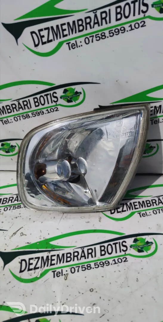 Lampa semnalizare fata stanga