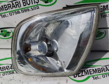 Lampa semnalizare fata stanga