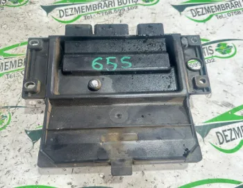 Calculator motor ECU 8200513113 Dacia Logan  [2004 - 2008] Sedan 1.5dci MT (65hp)