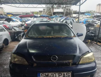 Rampa injectoare 0 280 151 208 Opel Astra G [1998 - 2009] Hatchback 5-usi 1.4 MT (90 hp)