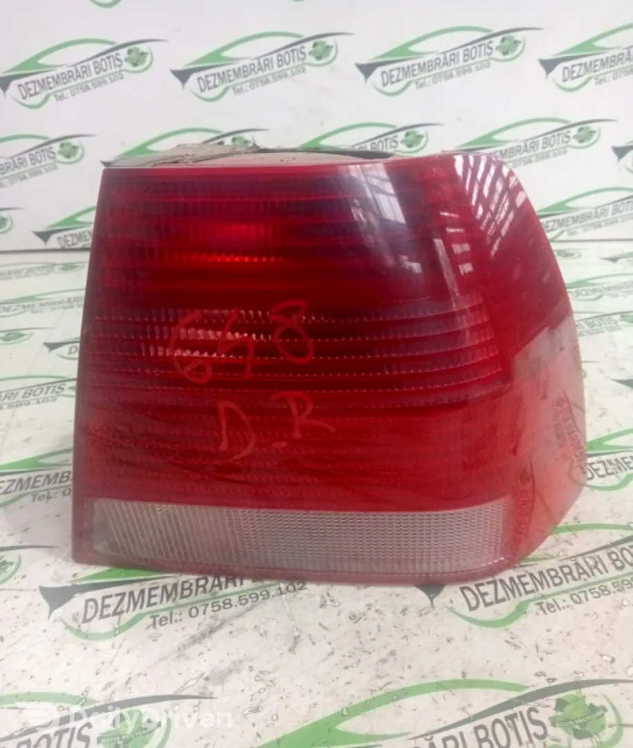 Lampa / Tripla stop dreapta pe aripa Volkswagen VW Bora  [1998 - 2005] Sedan 1.9 TDI MT (115 hp)