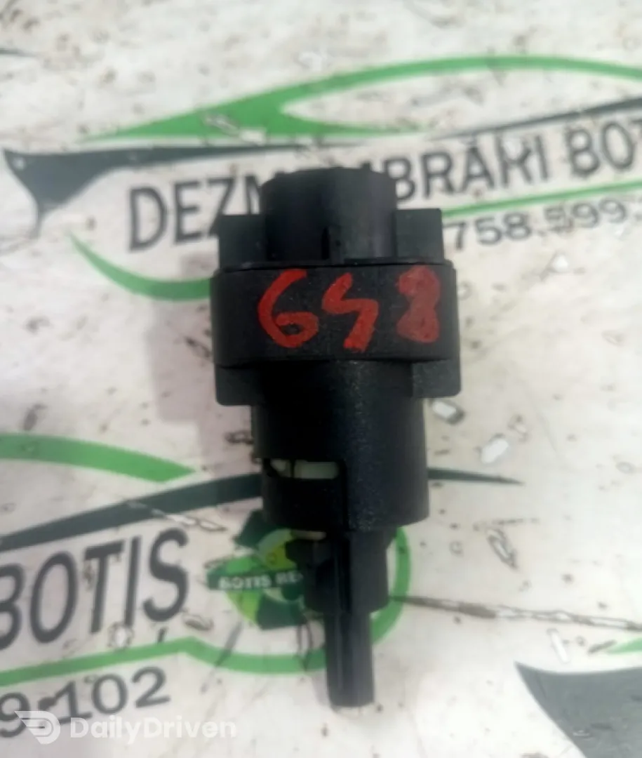Stropitor parbriz stanga Volkswagen VW Bora  [1998 - 2005] Sedan 1.9 TDI MT (115 hp)