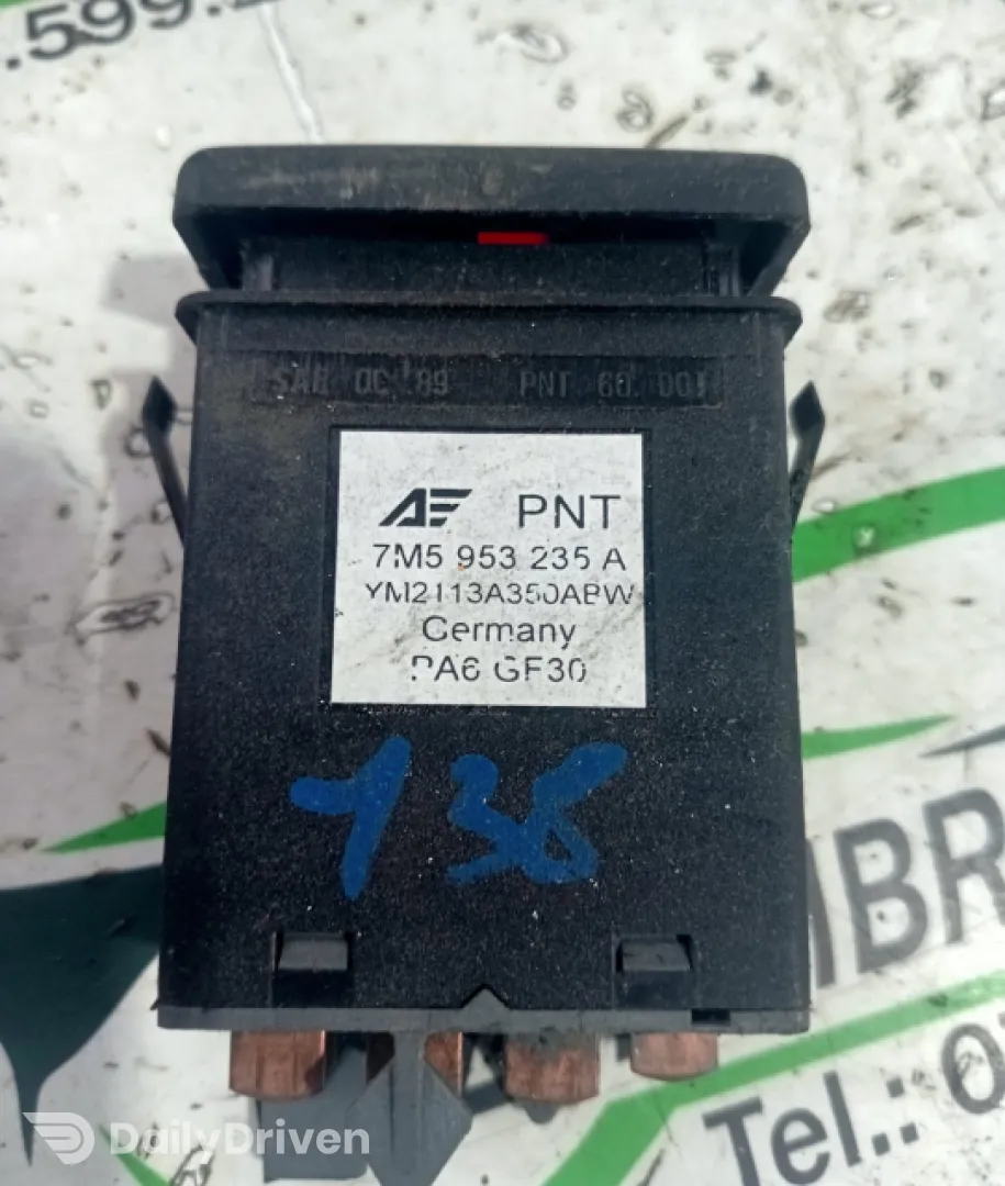 Buton avarie 7M5 953 235 A Chevrolet Aveo T200 [2003 - 2008] Sedan 1.4 MT (82 hp)