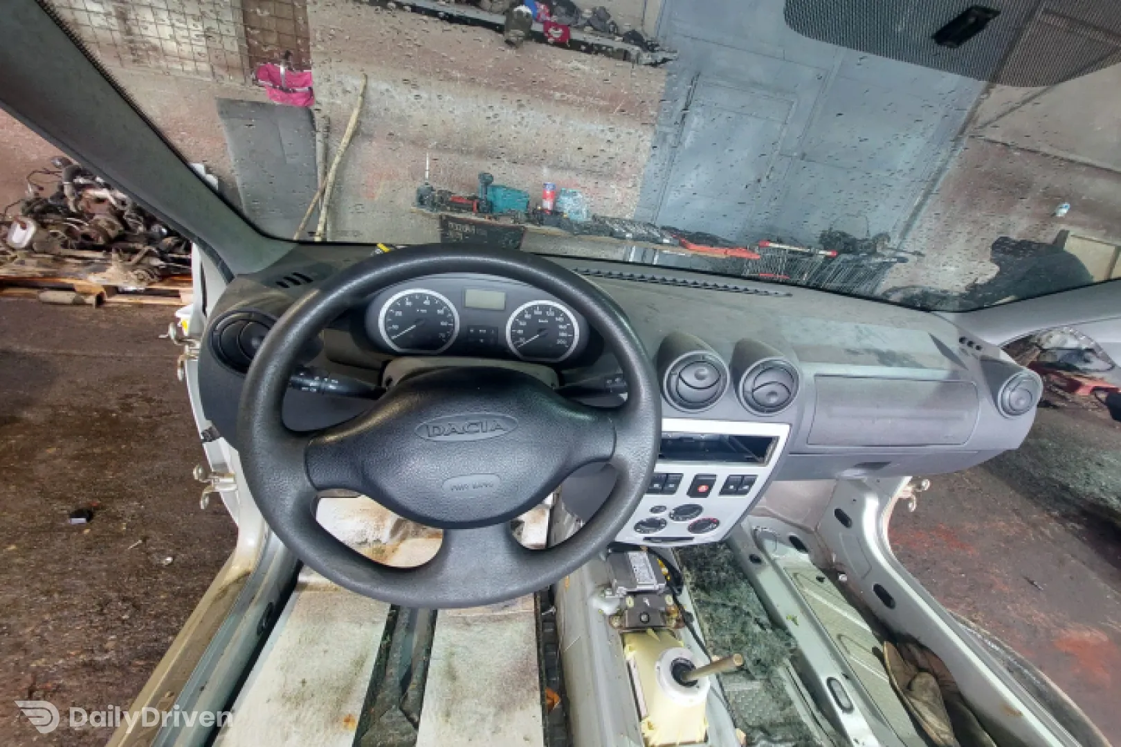 Ceasuri bord P8200377739 Dacia Logan  [2004 - 2008] Sedan 1.4 MT (75 hp)