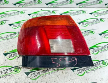 Lampa / Tripla stop stanga pe aripa Audi A4 B5 [1994 - 1999] Sedan 1.9 TDI AT (90 hp)