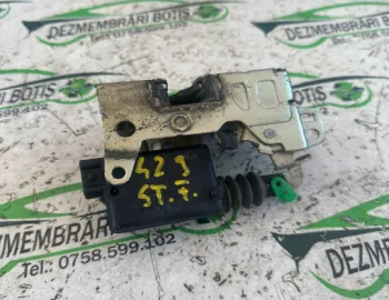 Broasca usa fata stanga Dacia Logan  [2004 - 2008] Sedan 1.4 MT (75 hp)
