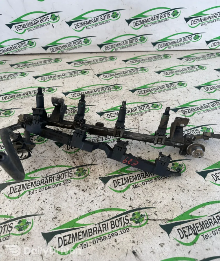 Rampa injectoare Ford Focus  [1998 - 2004] Hatchback 5-usi 1.4 MT (75 hp)