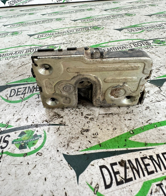 Broasca usa fata stanga Dacia Logan  [2004 - 2008] Sedan 1.5dci MT (65hp)