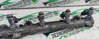 Rampa injectoare 036 133 319 Volkswagen VW Golf 4 [1997 - 2006] wagon 1.6 16v AT (102 hp)