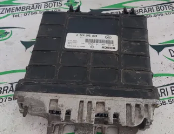 Calculator motor ECU 028 906 021 P Volkswagen VW Golf 4 [1997 - 2006] Hatchback 5-usi 1.4 MT (75 hp)