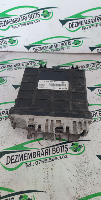 Calculator motor ECU 028 906 021 P Volkswagen VW Golf 4 [1997 - 2006] Hatchback 5-usi 1.4 MT (75 hp)