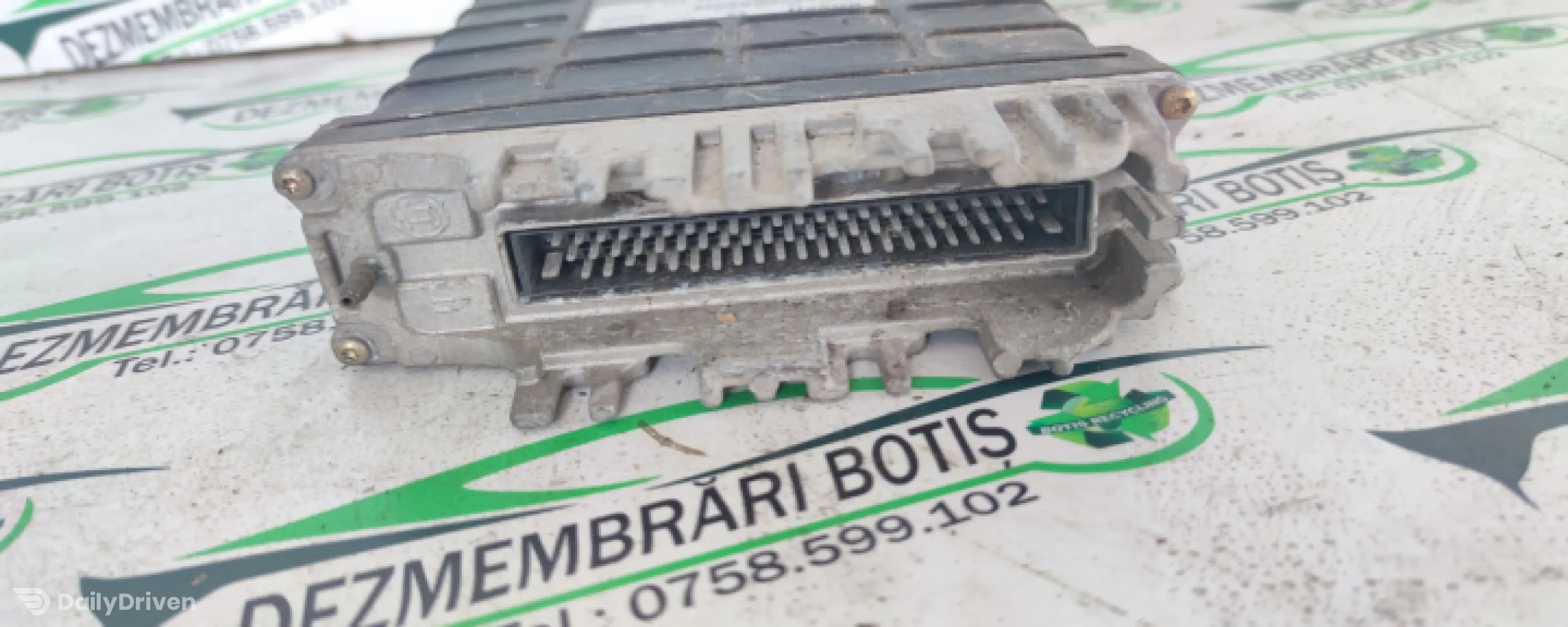 Calculator motor ECU 028 906 021 P Volkswagen VW Golf 4 [1997 - 2006] Hatchback 5-usi 1.4 MT (75 hp)