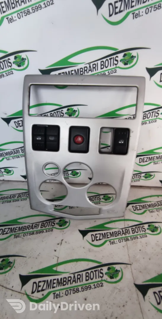 Buton avarie /651 Dacia Logan  [2004 - 2008] Sedan 1.4 MT (75 hp)