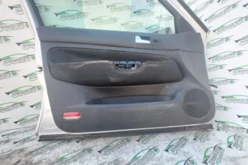 Usa / Portiera fata stanga Volkswagen VW Golf 4 [1997 - 2006] Hatchback 5-usi 1.4 MT (75 hp)