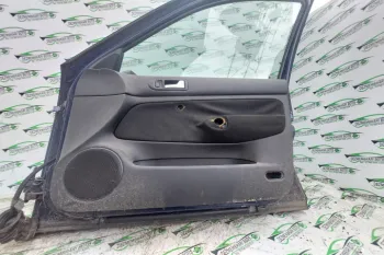 Usa / Portiera fata dreapta Volkswagen VW Golf 4 [1997 - 2006] Hatchback 5-usi 1.4 MT (75 hp)