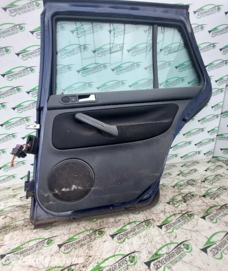 Usa / Portiera spate dreapta Volkswagen VW Golf 4 [1997 - 2006] Hatchback 5-usi 1.4 MT (75 hp)