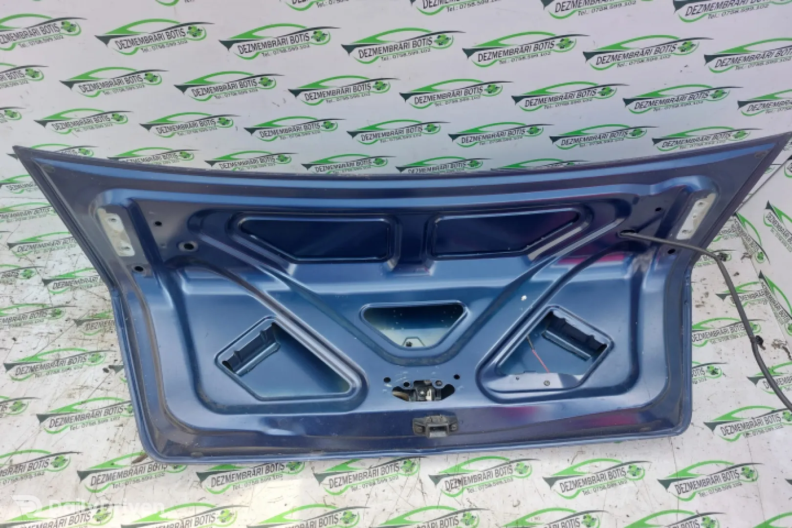 Portbagaj auto Renault Clio 2 [facelift] [2001 - 2005] Symbol Sedan 1.5 dCi MT (65 hp)