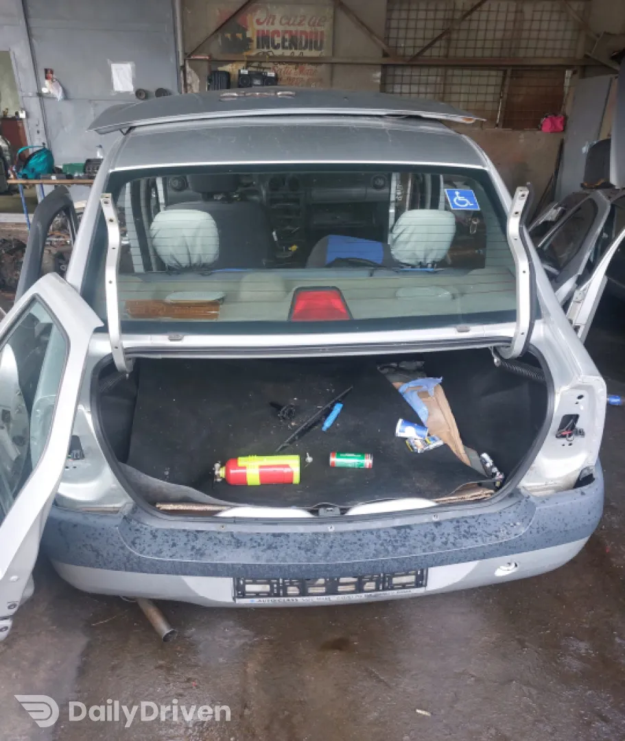 Portbagaj auto Dacia Logan  [2004 - 2008] Sedan 1.4 MT (75 hp)