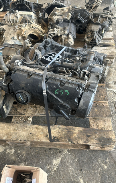 Motor fara anexe Volkswagen VW Passat B5.5 [facelift] [2000 - 2005] Sedan 1.9 TDI 5MT (131 hp)