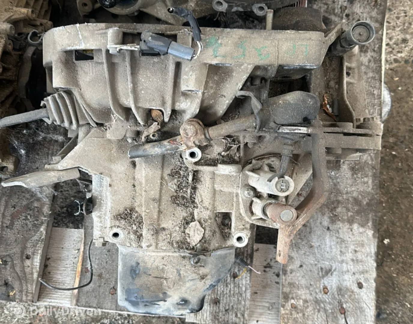 Cutie de viteze manuala Ford Ka  [1996 - 2008] Hatchback 3-usi 1.3 MT (60 hp)
