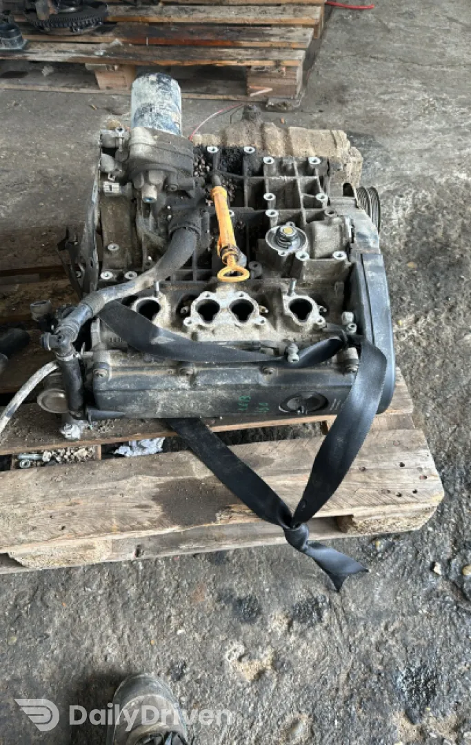 Motor fara anexe Volkswagen VW Passat B5.5 [facelift] [2000 - 2005] Sedan 1.6 MT (102 hp)