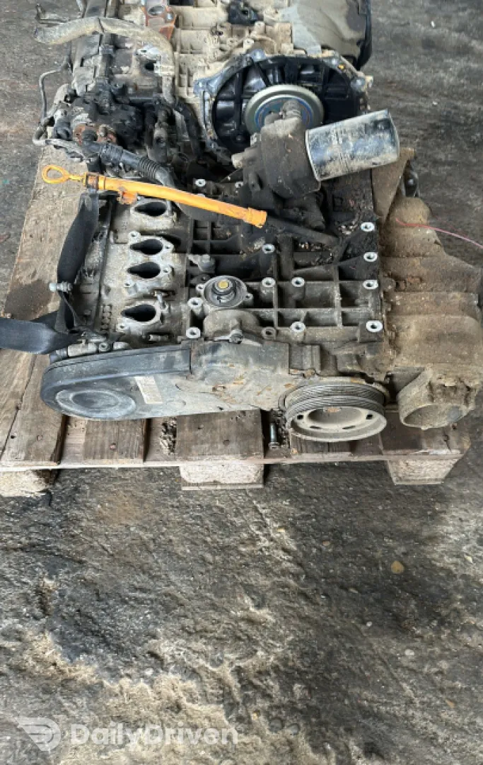 Motor fara anexe Volkswagen VW Passat B5.5 [facelift] [2000 - 2005] Sedan 1.6 MT (102 hp)