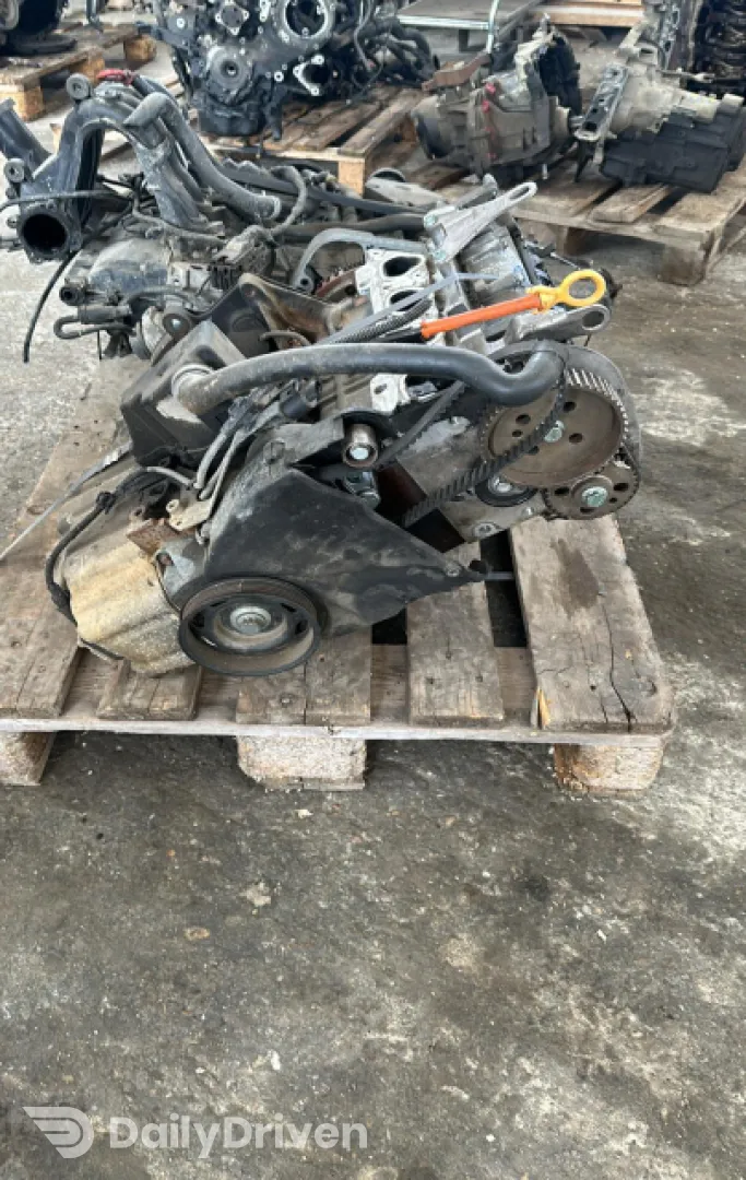 Motor fara anexe Volkswagen VW Golf 4 [1997 - 2006] wagon 1.6 16v AT (102 hp)