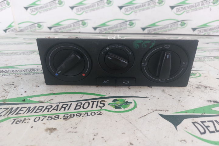 Comanda AC Volkswagen VW Golf 4 [1997 - 2006] Hatchback 5-usi 1.4 MT (75 hp)