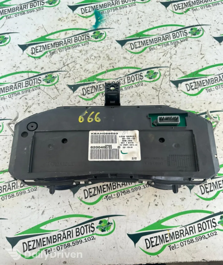 Ceasuri bord Renault Megane 2 [2002 - 2006] Hatchback 5-usi 1.5 dCi MT (82 hp)