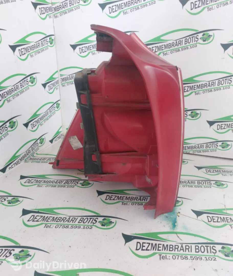 Lampa / Tripla stop dreapta pe aripa Peugeot 307  [facelift] [2005 - 2008] wagon