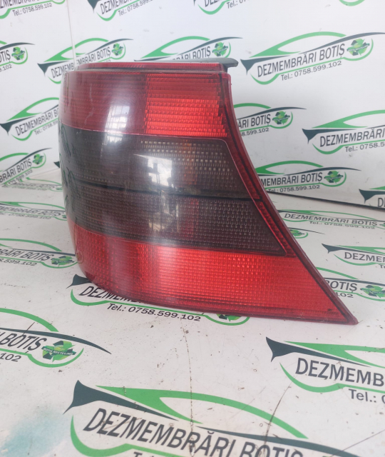 Lampa / Tripla stop dreapta pe aripa Volkswagen VW Golf 4 [1997 - 2006] Hatchback 5-usi 1.4 MT (75 hp)