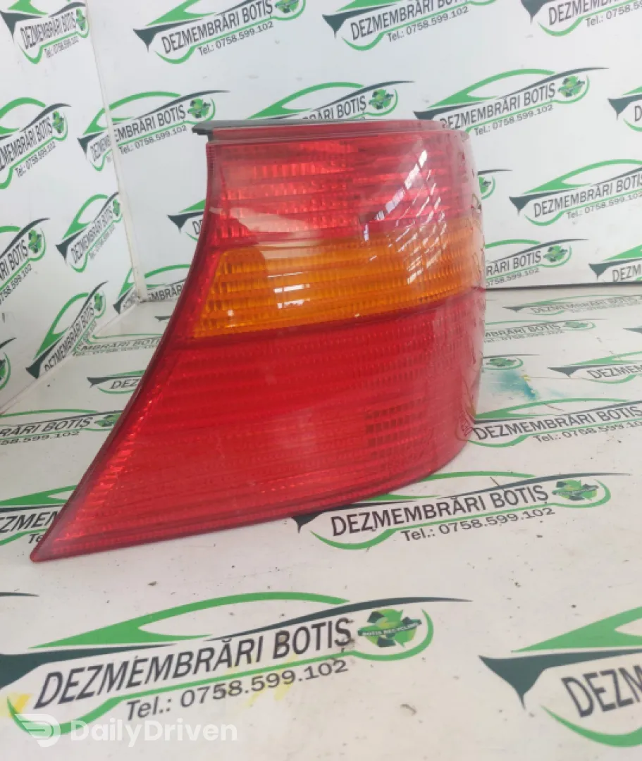 Lampa / Tripla stop stanga pe aripa Volkswagen VW Golf 4 [1997 - 2006] Hatchback 5-usi 1.9 TDI MT (116 hp)