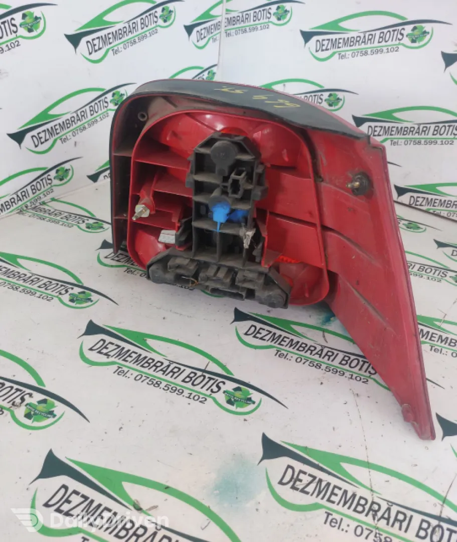 Lampa / Tripla stop stanga pe aripa Volkswagen VW Golf 4 [1997 - 2006] Hatchback 5-usi 1.9 TDI MT (116 hp)
