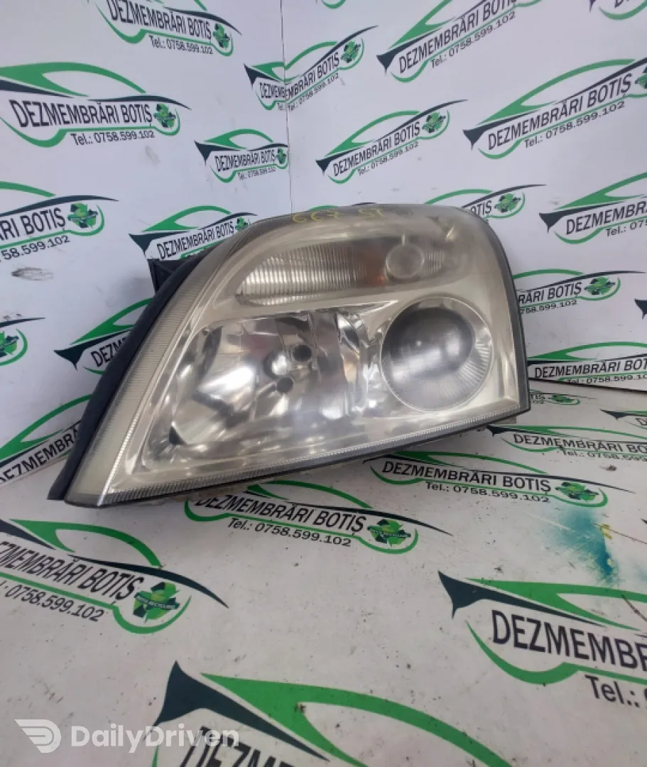 Far stanga Opel Vectra C [2002 - 2005] Sedan 4-usi 2.0 DTI MT (101 hp)