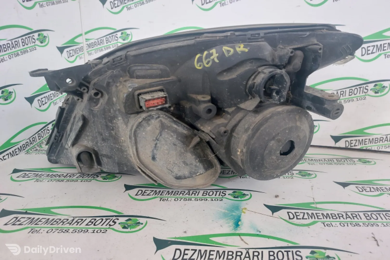 Far dreapta Opel Vectra C [2002 - 2005] Sedan 4-usi 2.0 DTI MT (101 hp)