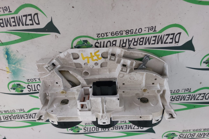 Comanda AC Volkswagen VW Golf 4 [1997 - 2006] Hatchback 5-usi 1.4 MT (75 hp)