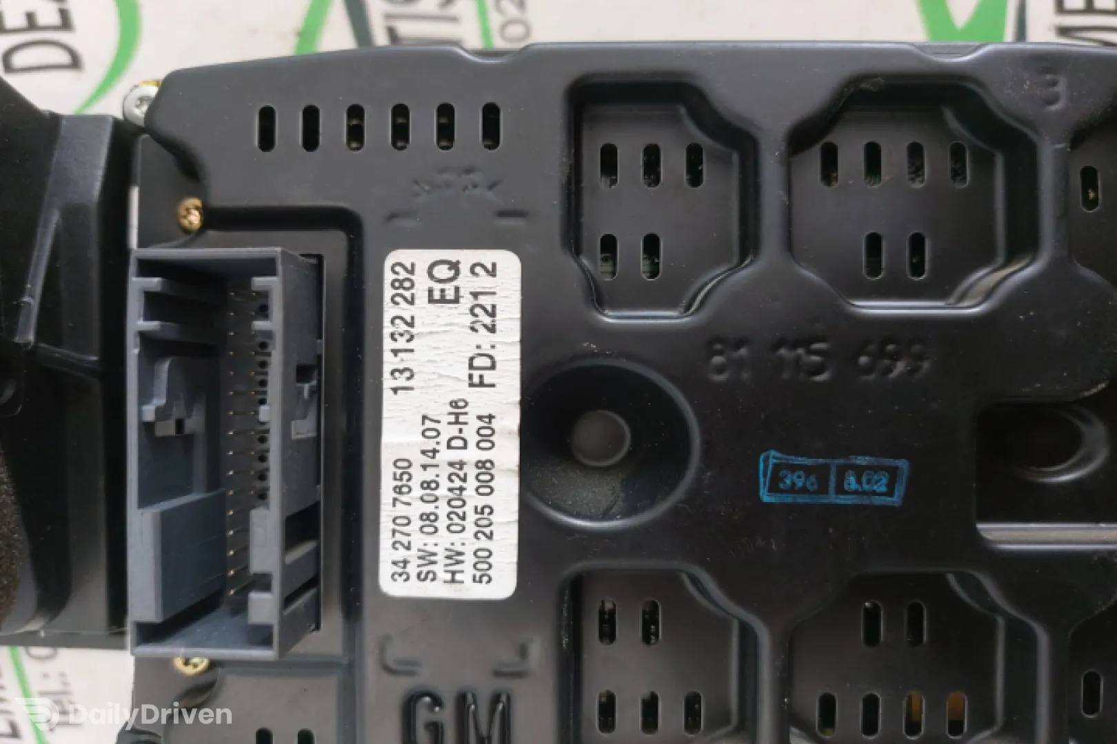 Display bord 13132282 Opel Vectra C [2002 - 2005] Sedan 4-usi 2.0 DTI MT (101 hp)