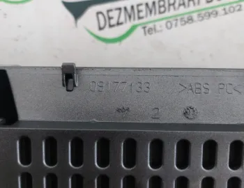 Grila ventilatie bord centru 09177133 Opel Vectra C [2002 - 2005] Sedan 4-usi 2.0 DTI MT (101 hp)
