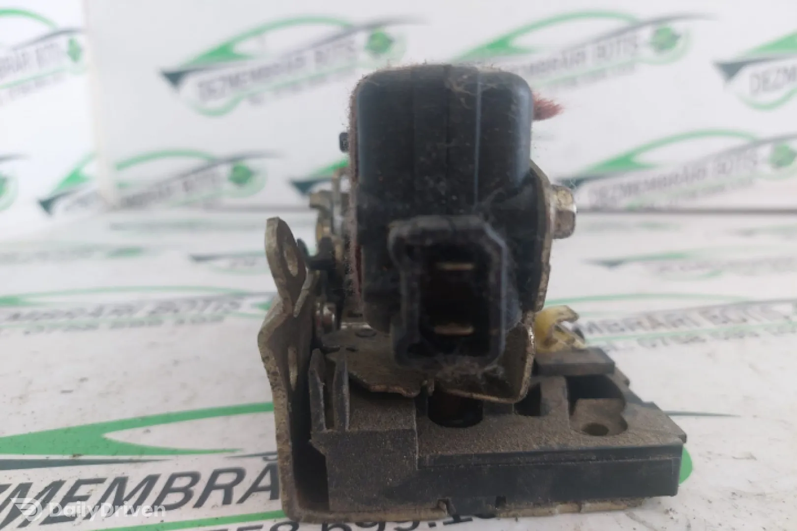 Broasca usa spate dreapta Dacia Logan  [2004 - 2008] Sedan 1.4 MT (75 hp)