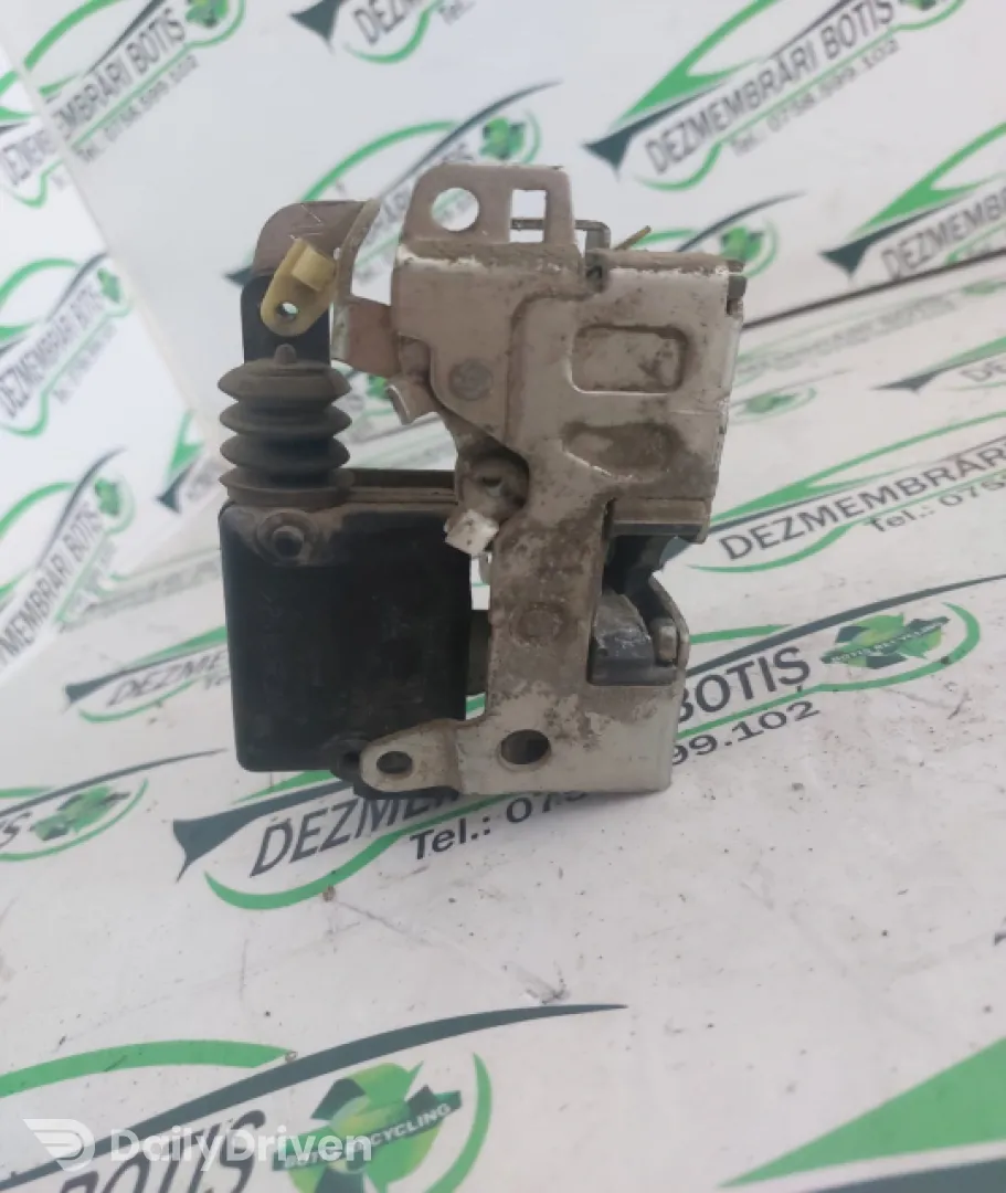 Broasca usa spate dreapta Dacia Logan  [2004 - 2008] Sedan 1.4 MT (75 hp)