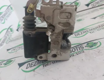 Broasca usa spate dreapta Dacia Logan  [2004 - 2008] Sedan 1.4 MT (75 hp)