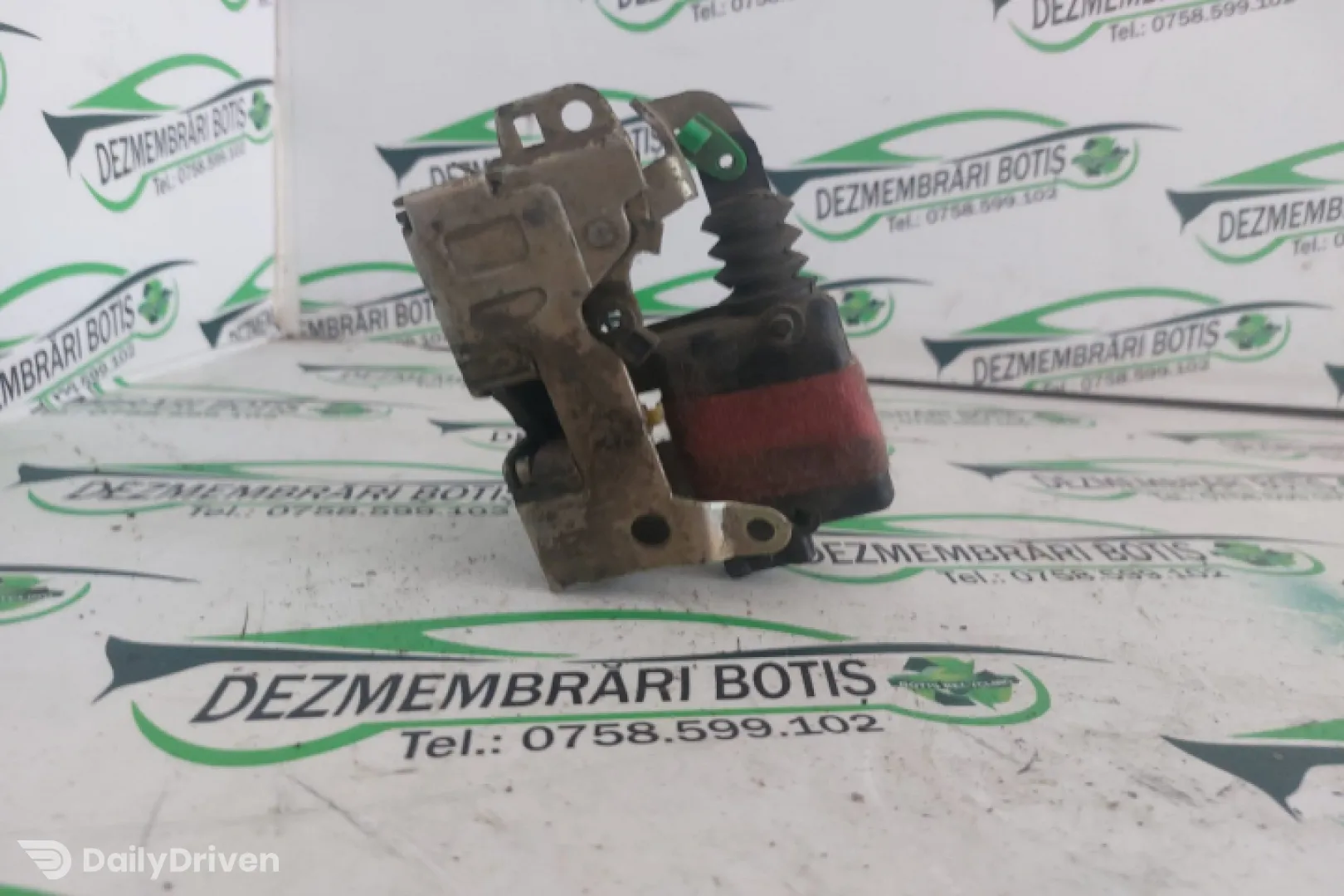 Broasca usa spate stanga Dacia Logan  [2004 - 2008] Sedan 1.4 MT (75 hp)