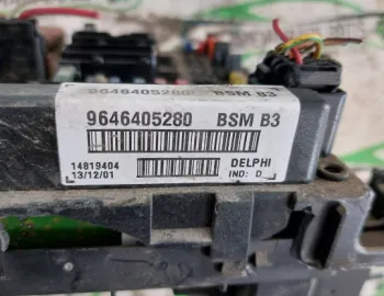 Panou sigurante motor