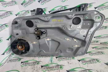 Macara geam fata dreapta electrica Volkswagen VW Golf 4 [1997 - 2006] wagon 1.9 TDI MT (90 hp)